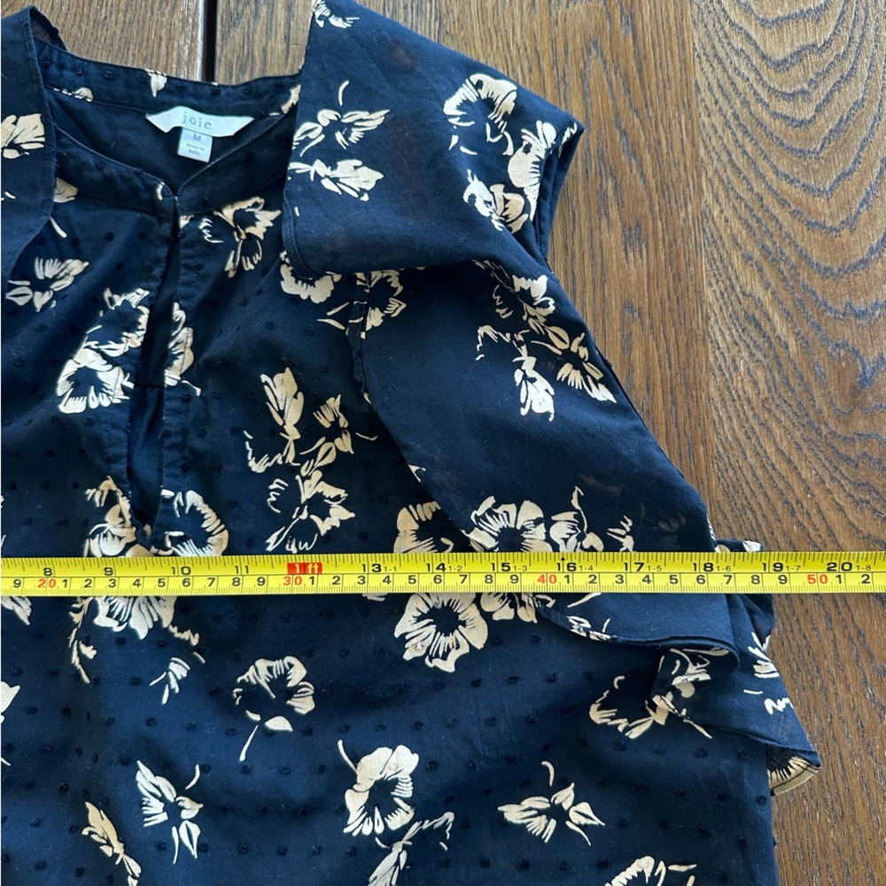 Joie Marlina Waterfall Ruffle Sleeve V-Neck Floral Popover Top Caviar Size M - Picture 14 of 16